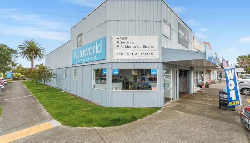 1068 Papamoa Beach Road, Papamoa