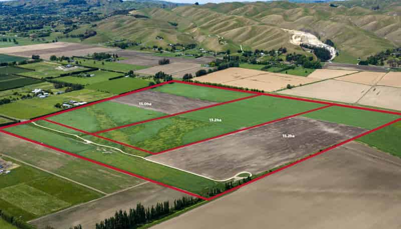 85 West Road, Pakipaki