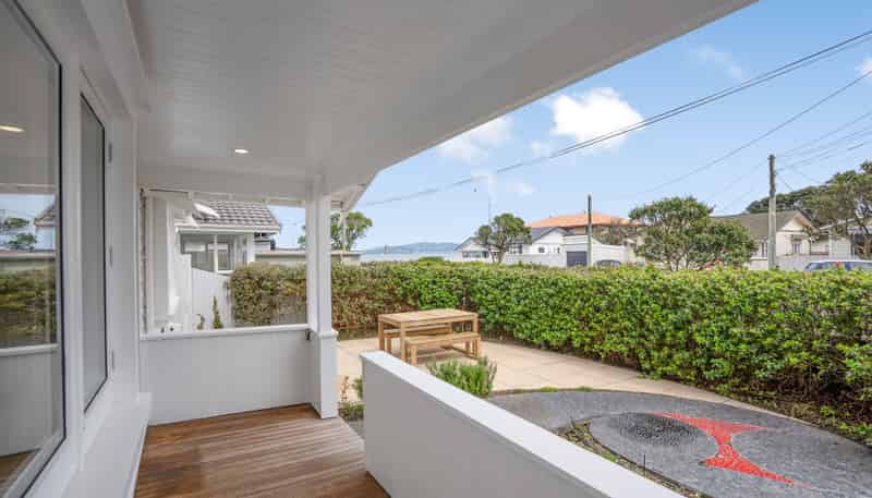 4 Collins Street, Petone