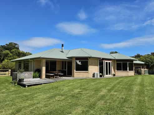 3 Fenian Lead Road, Gladstone