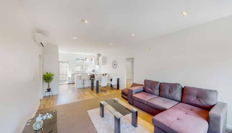 16B Argentine Avenue, Miramar