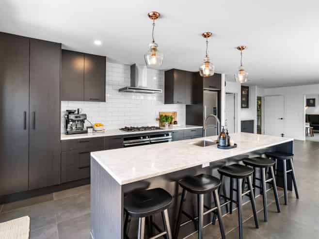 14 Riverwood Boulevard, Redwood