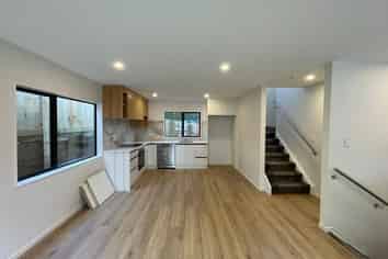 53C Evans Road, Glen Eden