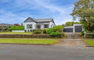 18 Pembroke Road, Stratford