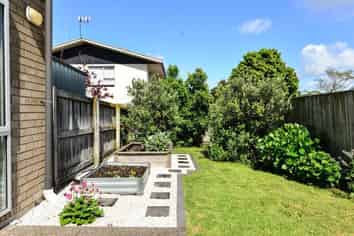 69 Chiefs Court, Hamilton East