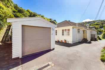 7 Delhi Crescent, Khandallah