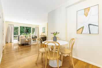 7 Delhi Crescent, Khandallah