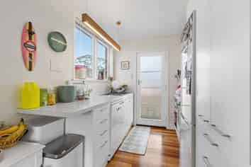 Auckland - Address withheld