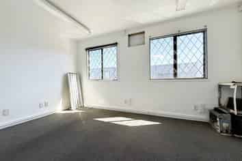 190m2 Industrial Unit | Light Industry