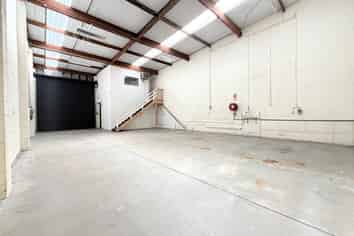 190m2 Industrial Unit | Light Industry