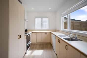 5 Regent Street, Palmerston North