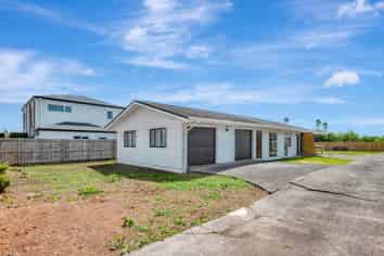 16 Berwyn Avenue, Takanini