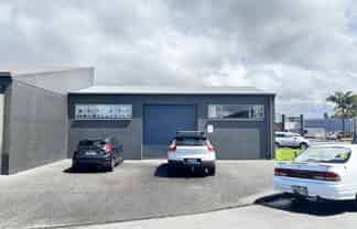 Secure yard. Smart space. Great location.