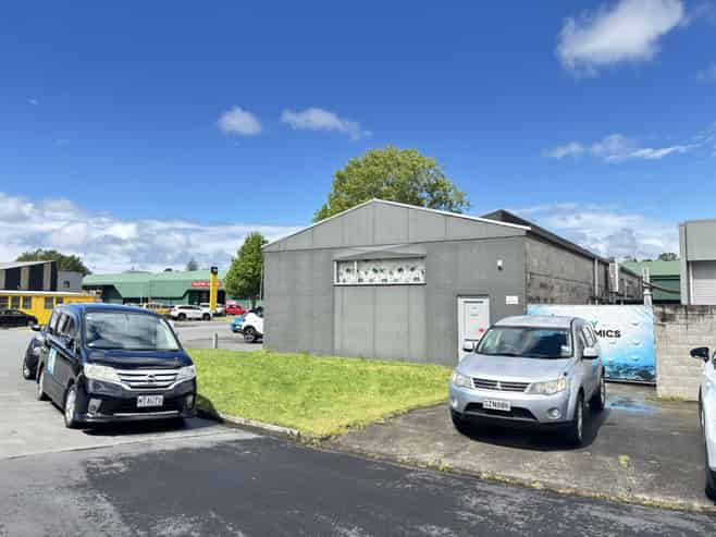 Secure yard. Smart space. Great location.