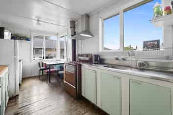 14 Andrew Street, Allenton