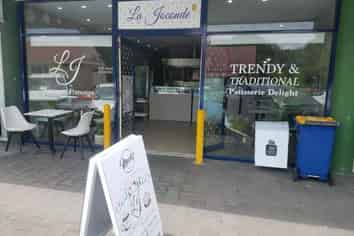 Prime Retail Opportunity in Heart of Browns Bay