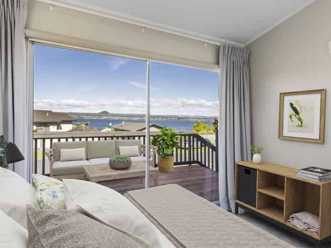 2/12 Isobel Street, Acacia Bay