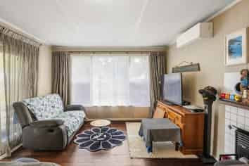 56 Fairview Road, Western Heights