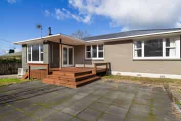 56 Fairview Road, Western Heights