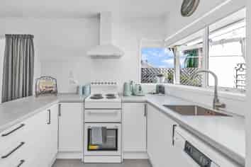 1/30 High Street, Leeston