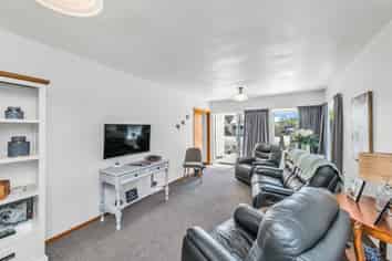 1/30 High Street, Leeston