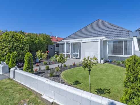1/30 High Street, Leeston