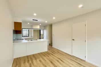 3/9 Flanshaw Road, Te Atatu South