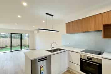 3/9 Flanshaw Road, Te Atatu South