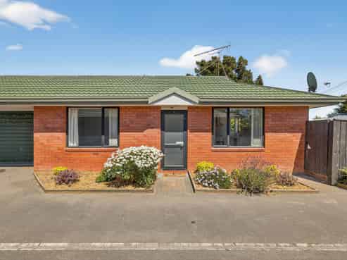 1/65 Effingham Street, North New Brighton