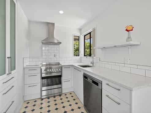 1/65 Effingham Street, North New Brighton