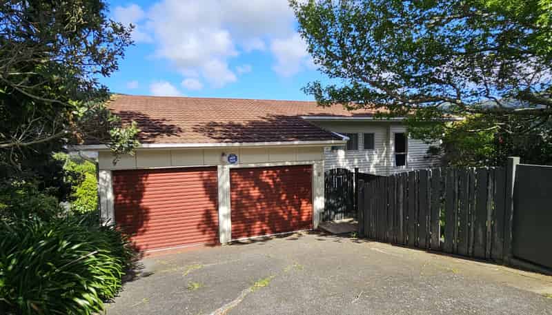 84 Taylor Terrace, Tawa