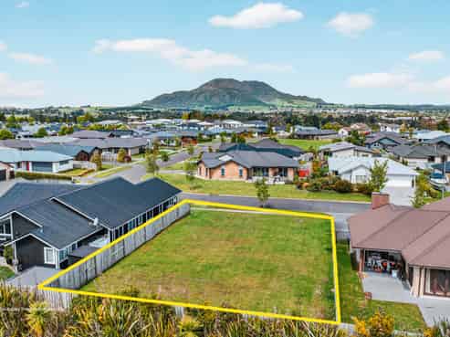 36 Huka Heights Drive, Rangatira Park