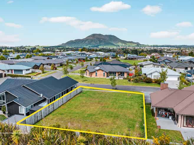 36 Huka Heights Drive, Rangatira Park