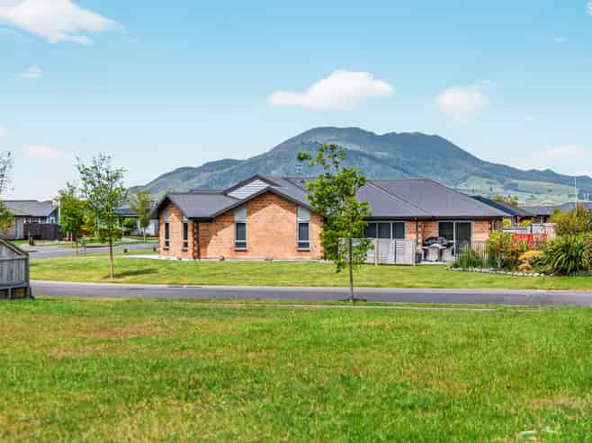 36 Huka Heights Drive, Rangatira Park