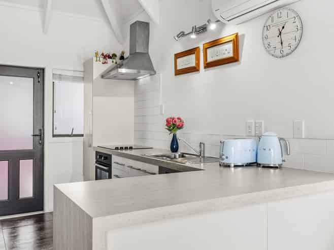 6/58 Manuroa Road, Takanini