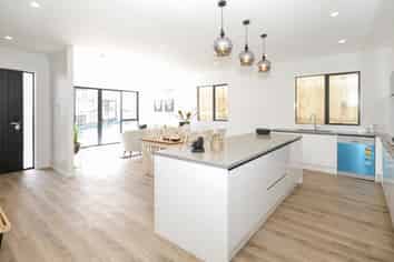 124 Thomas Road, Flat Bush