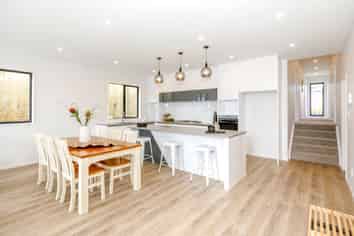 124 Thomas Road, Flat Bush