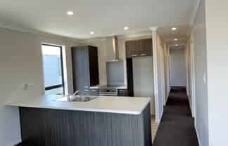 14c Feasegate Street, Manurewa