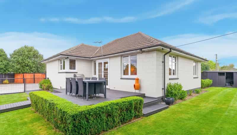 8 Dufek Crescent, WIGRAM
