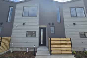 4/37 Grafton Street, Waltham