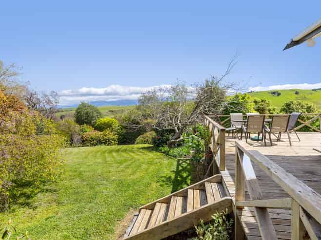 582 Bluff Rangitumau Road, Masterton