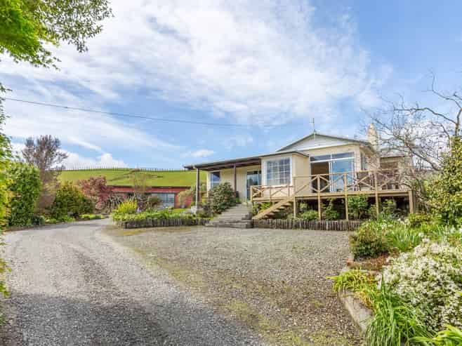 582 Bluff Rangitumau Road, Masterton
