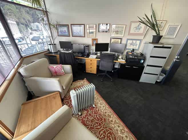 Compact and comfortable CBD office tenancy