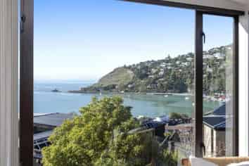 17 Moncks Spur Road, Redcliffs