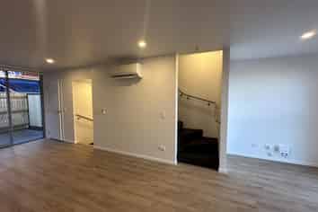 3/20 Henderson Street, Mornington