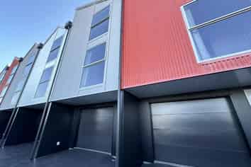 3/20 Henderson Street, Mornington