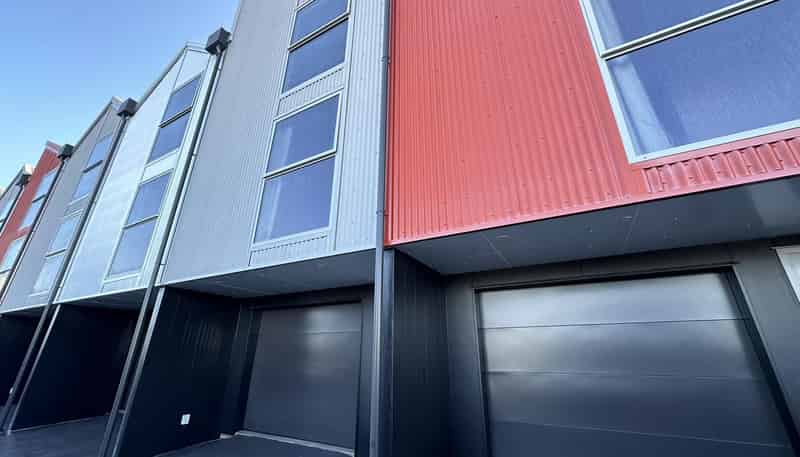 3/20 Henderson Street, Mornington