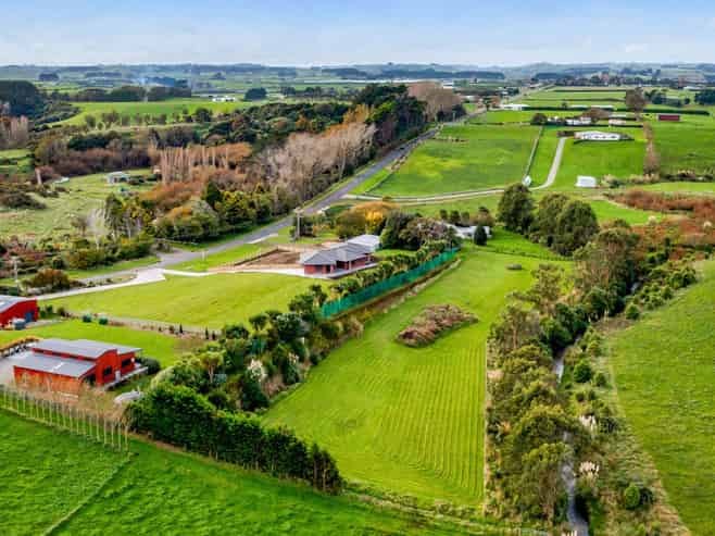 208 Turuturu Road, Hawera