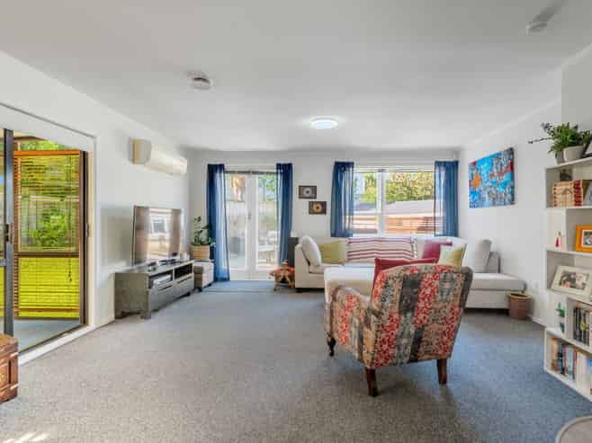 30 Boundary Road, Opaheke