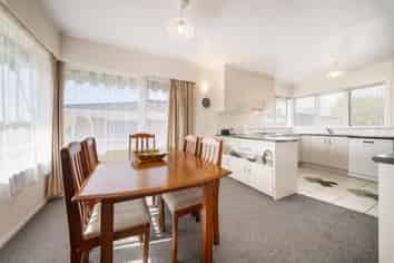 8 Kendrick Place, Blockhouse Bay